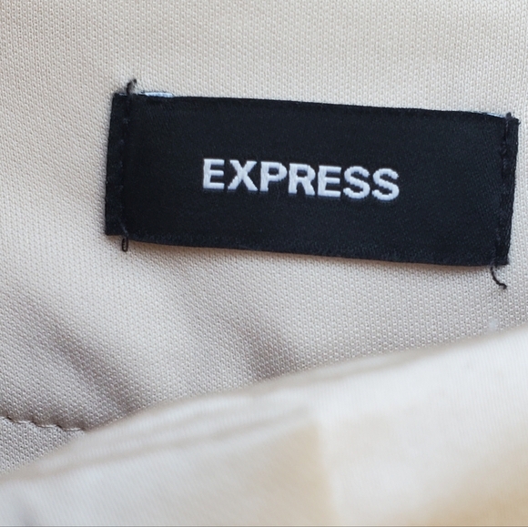 NEW! Express Wide-Leg Draped Satin Cream Trousers Size 4L - Picture 7 of 9